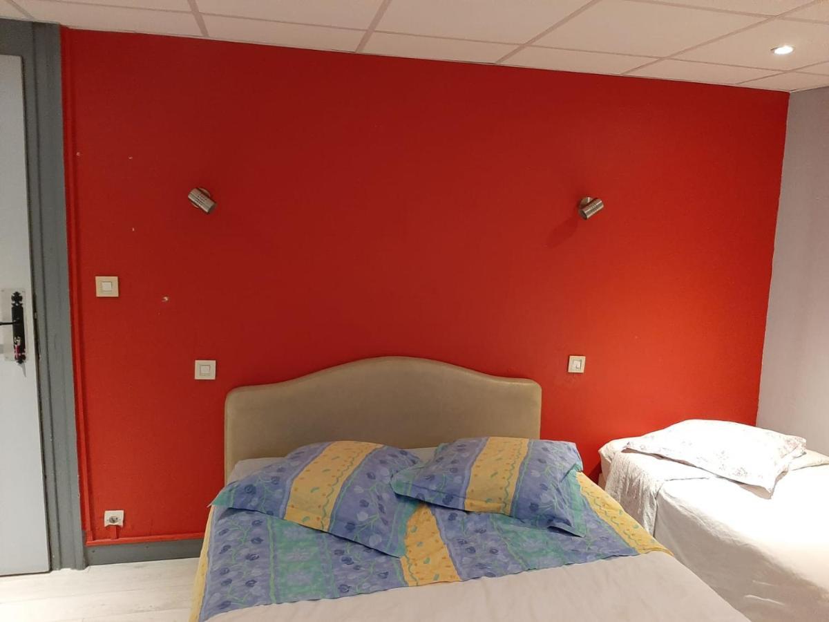 Le Fecamps Hotel Bolbec Exterior photo